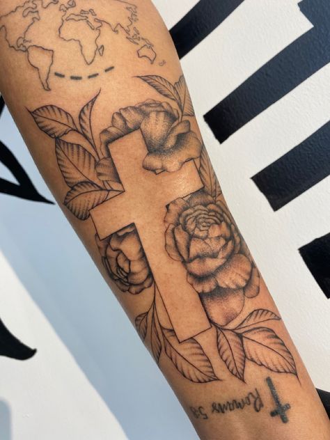 Cross Outline Tattoos For Women, Meaningful Tattoos For Women Forearm, Cross And Flower Tattoo For Women, Cross And Flower Tattoo, God Tattoos For Women Half Sleeves, Inside Forearm Tattoo, Inside Arm Tattoos For Women, Inside Forearm Tattoo Women, Cross With Flowers Tattoo