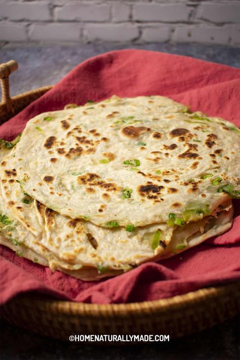 Chinese Bing Recipe, Bing Recipe, Scallion Pancakes Chinese, Soft Bread, Scallion Pancakes, Flatbread, Vegan Vegetarian, Food Ideas, Pancakes