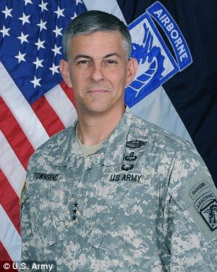 Stephen Townsend, Us Army General, Us Army Rangers, Army Usa, Navy Girlfriend, Army Wives, Military Girlfriend, Video Call With Boyfriend Screen Photo, Special Operations Forces