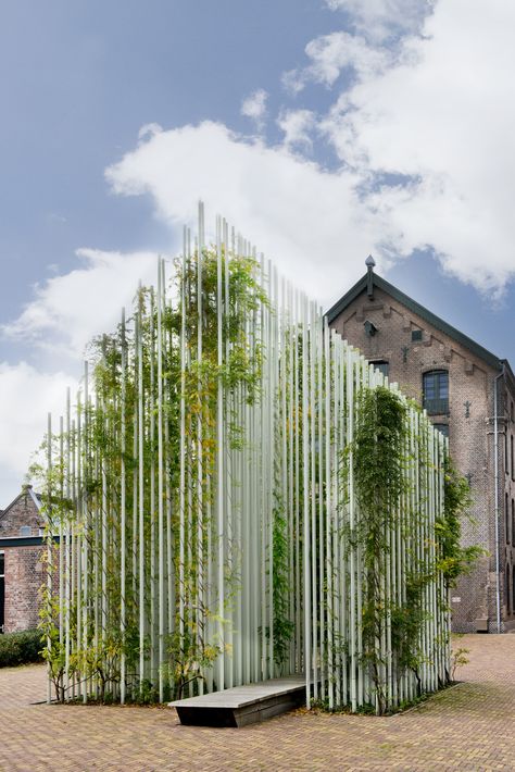 International Architecture, Textile Museum, House Cleaning, Urban Planning, Land Art, Architecture Firm, Landscape Architect, Green Wall, Urban Landscape