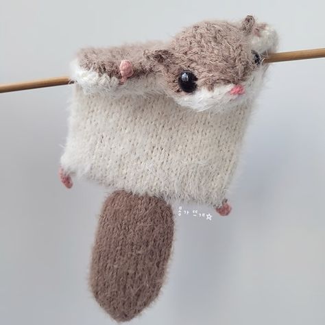 Flying Squirrel Crochet Pattern - English Using US Crochet T | Inspire Uplift Bat Knitting Pattern, Knit Stuffed Animals, Squirrel Crochet Pattern, Crochet Critters, Knitted Stuffed Animals, Scrap Projects, Knit Toys, Animal Knitting Patterns, Flying Squirrel