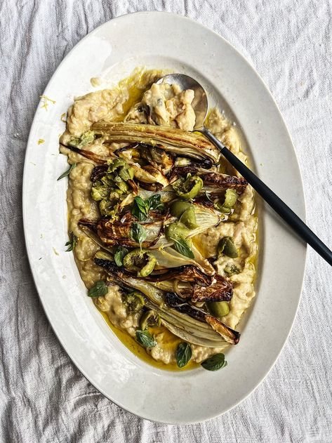 Roasted fennel with white beans, green olives and lemon — Julia Ostro Pitta Pacifying, Tahini Butter, Complete Meals, Tuscan Recipes, Fennel Recipes, Roasted Fennel, Veg Dishes, Fennel Salad, Butter Beans