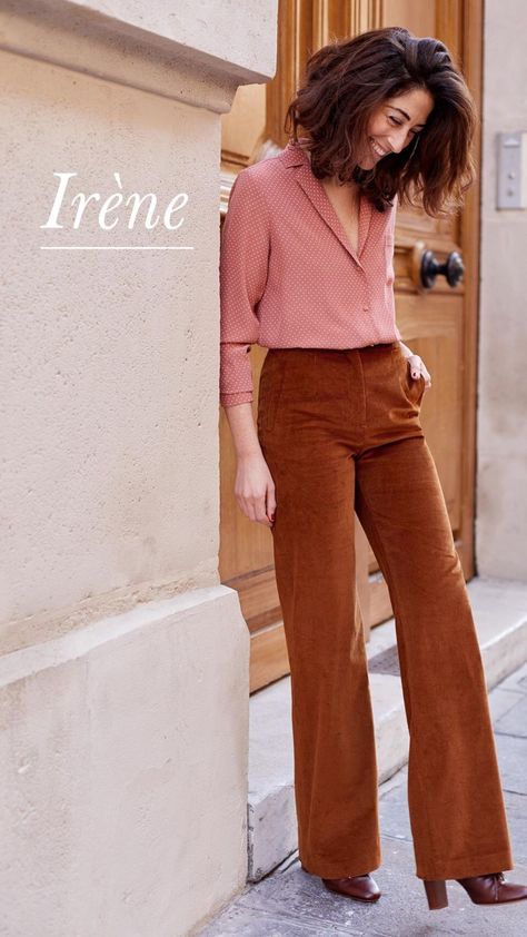 Roestbruine broek (Sezane) Warm Spring Outfits, Tan Outfit, Style Inspiration Winter, Stylish Work Outfits, Autumn Outfit, Fall Fashion Outfits, Colourful Outfits, Work Fashion, Fall Winter Outfits