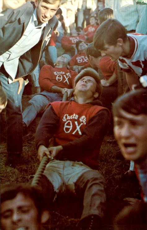 Let’s have a look at the hazing, the partying, and other tomfoolery that was part of Greek life back in the day via photographs of fraternities or sororities in the 1970s (with a few from the late 60s, early 80s) taken from yearbooks and other found photos. Enjoy!     [Grayson College (Denison, TX) – … Continue reading "Greek Life: Sororities and Fraternities Living It Up in the 1970s" College Fraternity Aesthetic, College Vintage Aesthetic, Fraternity Aesthetic, Vintage College Aesthetic, Frat Aesthetic, Sorority Party Themes, Road Scholar, Fraternity House, Sorority Party