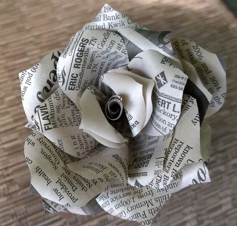 Newspaper Flowers/Paper roses, newsprint roses/Upcycled wedding flowers/Recycled newspaper roses/Perfect flowers for bookworms, word lovers! Newspaper Wrapped Flowers, Bouquet In Newspaper, Newspaper Wrapped Bouquet, Flowers In Newspaper Bouquets, Newspaper Rose, Newspaper Roses, Edible Paper Flowers, Repurposed Books, Crafting Flowers