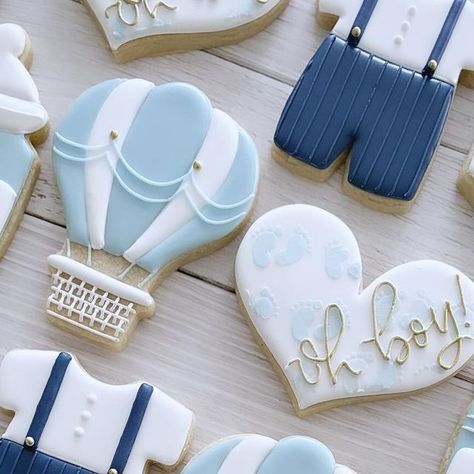 Hot Air Balloon Sugar Cookies, Victorian Baby Shower, Hot Air Balloon Cookies, Baby Bottle Cookies, November Baby Shower, Balloon Birthday Themes, Boho Baby Boy, Baby Boy Cookies, Heart Onesie