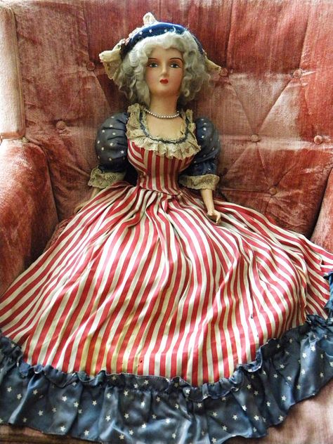 Antique Patriotic Boudoir Doll 31 Tall Betsy Ross Patriotic Doll, Flapper Era, Vintage Patriotic, Betsy Ross, Half Dolls, Unique Dolls, Aged To Perfection, Stars And Stripes, Vintage Dolls