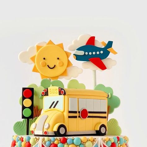 Minal 🌿 Cake Artist on Instagram: "The Wheels on the Bus 💛   #msbakes #bakedbym 6” cake   Sprinkles by @sprynklezz  ✨Use code MSBAKES10 for ££ off ✨  #birthday #kidsbirthdaycake #wheelsonthebus #wheelsonthebuscake #wheelsonthebusparty #schoolbus #schoolbuscake #buscake #yellowschoolbus #twotwotwo #wheelsonthebustheme #schoolbuslove #schoolbustheme #schoolbuscakes #igcakes #bakefeed #bakersofinstagram  #cupcakesofinstagram #oakvillebaker #oakvillebusiness #bakermom #oakvillecustomcakes #oakvillecakes #cakesoakville #customoakvillecake" School Bus Cake, Bus Cake, Kids Bus, The Wheels On The Bus, Lollipop Cake, Cake Sprinkles, Yellow School Bus, Cake Artist, 6 Cake