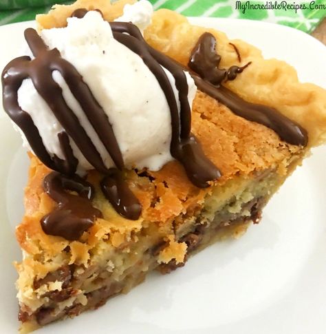 Toll House Chocolate Chip Pie, Tollhouse Pie, Chocolate Chip Cookie Pie, Chocolate Chip Pie, Toll House Chocolate Chip, Toll House, Kid Desserts, Thanksgiving Treats, Incredible Recipes