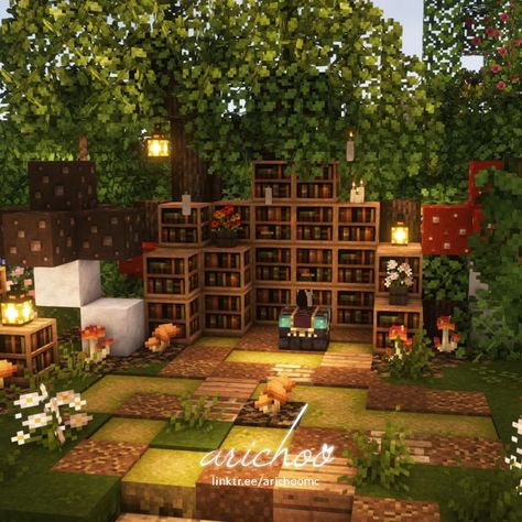 Enchanting Area Minecraft, Whimsical Minecraft, Minecraft House Inspiration, Cottagecore Minecraft House, Cherry Blossom House, Minecraft Enchantments, Cottagecore Minecraft, Minecraft Decoration, Blossom House