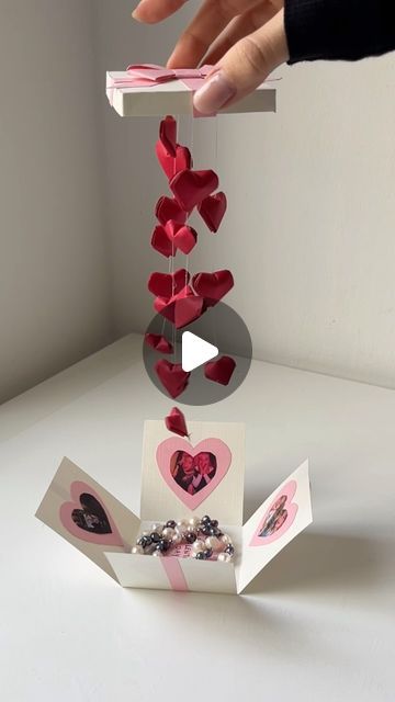 Craft Ideas For Moms Birthday, Diy Gift For Mother's Day, Handmade Gifts For Mother's Birthday, Mother Day Gift Diy, Mother's Day Handmade Gift Idea, Mother’s Day Present, Present For Mother Day, Motherdays Gift Ideas, Diy Mothers Day Crafts For Kids