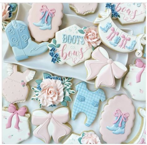 Boots Or Bows Gender Reveal Cookies, Boots Or Bows Cookies, 2024 Gender Reveal Ideas, Boots Or Bows Gender Reveal, Gender Reveal Dessert, Bows Gender Reveal, Auntie Life, Gender Reveal Baby Shower Themes, Gender Reveal Cookies