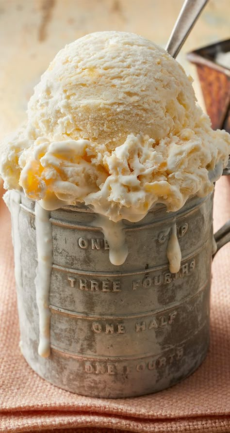 Homemade Ice Cream Recipes Machine, Homemade Peach Ice Cream, Ice Cream Recipes Machine, Cuisinart Ice Cream Maker, Cuisinart Ice Cream, Easy Ice Cream Recipe, Peach Ice Cream, Ice Cream Maker Recipes, Sports Nutritionist