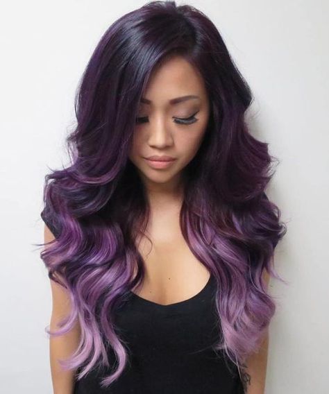 40 Versatile Ideas of Purple Highlights for Blonde, Brown and Red Hair Purple Hair Highlights, Purple Balayage, Purple Ombre Hair, Dark Purple Hair, Ombré Hair, Hair Color Purple, Ombre Hair Color, Brunettes, Ombre Hair