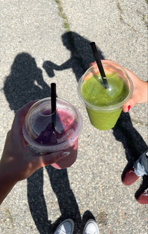 pink berry and green smoothies Healthy Green Smoothies Aesthetic, Smoothie Pictures Aesthetic, Smoothie Date Aesthetic, Fruit Vampire, Green Smoothie Aesthetic, Smoothie Aesthetic, Smoothie Recipies, 2024 Photo, High Protein Smoothies