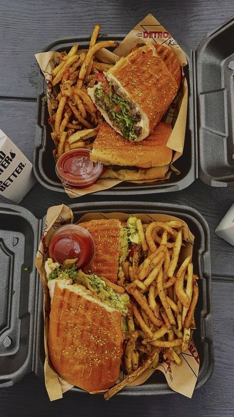 Sandwich Aesthetic, Food With Friends, Take Out Food, Trendy Food, Catering Ideas Food, Fast Recipes, Makanan Diet, Food Babe, Food Therapy