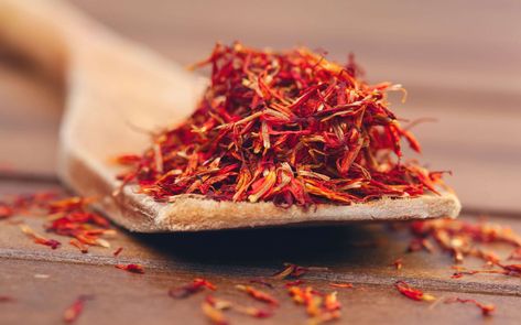 Why Is Saffron So Expensive? | Britannica Most Expensive Food, Saffron Benefits, Oregano Plant, Saffron Spice, Plants Outside, Saffron Flower, Being Fit, Pistachios Nuts, Mang Thai