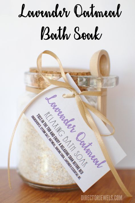 Bath And Body Recipes, Oatmeal Bath Soak, Essential Oils Diy, Diy Bath Soak, Lavender Oatmeal, Bath Soak Recipe, Bath Salts Recipe, Oatmeal Bath, Bath Salts Diy