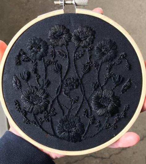 Tonal embroidery Black On Black Embroidery, Embellished Clothes, Egyptian Tomb, Embroidery Hoop Decor, Tonal Embroidery, Floral Embroidery Patterns, Hand Embroidery Projects, Embroidery Bags, Fabric Embroidery