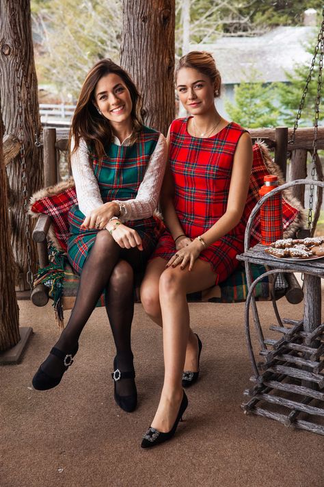 The Christmas Wrapping Dress Classy Girls Wear Pearls, Kiel James Patrick, Wear Pearls, James Patrick, Dresses Classy, Scalloped Dress, Fur Clothing, Classy Girl, Pretty Blouses