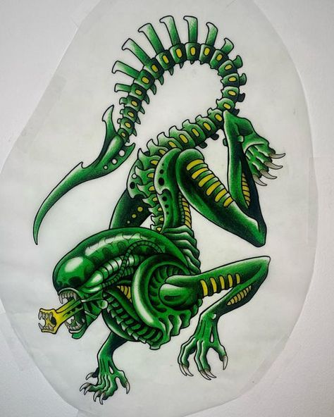 Illustrative Traditional Tattoo, Neo Traditional Alien Tattoo, Xenomorph Tattoo Traditional, Xenomorph Illustration, Alien Xenomorph Tattoo, Alien Vs Predator Tattoo, Xenomorph Drawing, Alien Tattoo Xenomorph, Traditional Tattoo Leg Sleeve