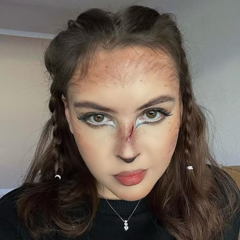 Cute Werewolf Makeup, She Wolf Makeup, Werewolf Makeup Female Easy, Were Wolf Costume, Women Werewolf Costume, Simple Wolf Makeup, Cute Wolf Makeup, Wolf Costume Women Makeup, Simple Werewolf Makeup