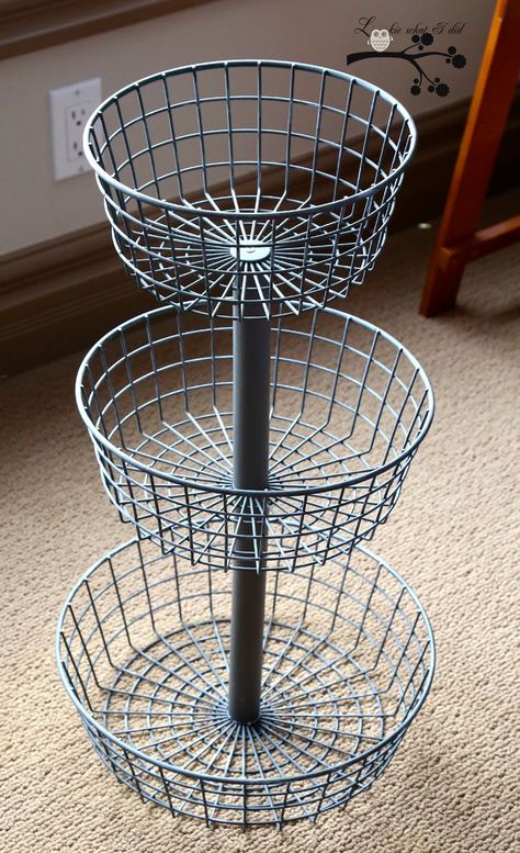 Apartment Kitchen Organization, Diy Organizer, Kitchen Organization Diy, Wire Basket, Dollar Tree Crafts, Dollar Store Crafts, Wire Baskets, Dollar Store Diy, Dollar Tree Diy