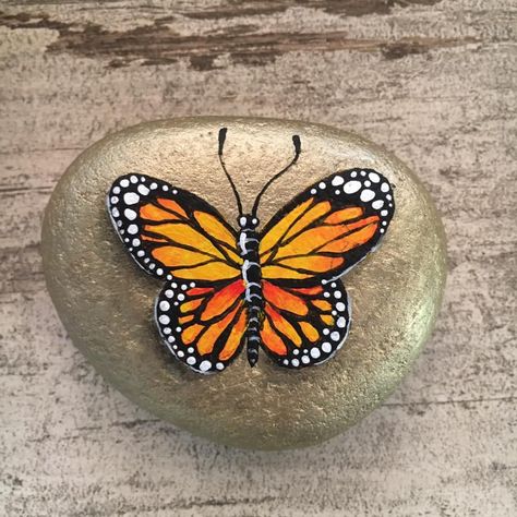 Dandelion Rock Art Tutorial By Rachel's Rocks Canada - Truly Majestic E11 Monarch Butterfly Rock Painting, Butterfly Rock Painting, Monarch Butterfly Images, Rock Painting Flowers, Rock Flowers, Painted Rock Animals, Stone Art Painting, Painted Rocks Craft, Rock Painting Ideas Easy