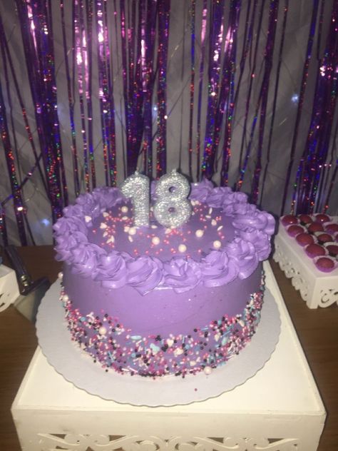 Purple Cake Euphoria, Euphoria Cake Ideas Purple, Euphoria Birthday Cake Aesthetic, Euphoria Birthday Cake Ideas, Hot Birthday Cake, Neon Euphoria Party, 18th Birthday Inspiration, Purple Euphoria Party, Purple Themed Birthday Cake