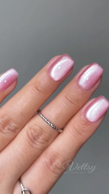 Vettsy on Instagram: "💗Pink Crystal Nails to embrace a lovely new year💗 Save for your next set! 🥰 💗Pastel Jelly Cat Eye Gel-PJ02 👉 Shop the same nail supplies via my bio or visit vettsy.com Follow @vettsystore & @vettsynails for more nail inspiration 🧚‍♀️ 👭Tag friends who would like this👭 #vettsynails #nailsupply #nailsupplies #nailart #crystalnails #crystalnailart #gemnails #pinknails #pinknailart #glassnails #cateyenails #vettsycateye #magneticnails #glitternails #easynailart" Valentines Cats Eye Nails, Pastel Cat Eye Nails, Light Pink Cat Eye Nails, Pink Magnetic Nails, Jelly Cat Eye Nails, Cat Eye Nails Pink, Capping Uñas, Pink Cat Eye Nails, Short Natural Nails