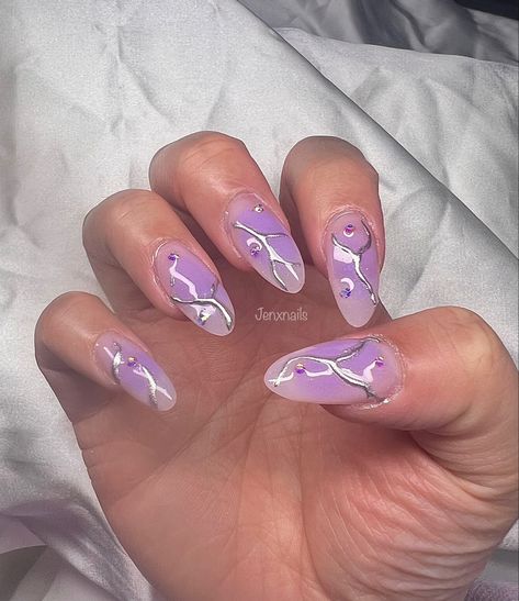 Nails For Quince, Lilac Nails Design, Light Purple Nails, Purple Aura, Aura Nails, Lilac Nails, Lavender Nails, Acrylic Nail Ideas, Prom 2023