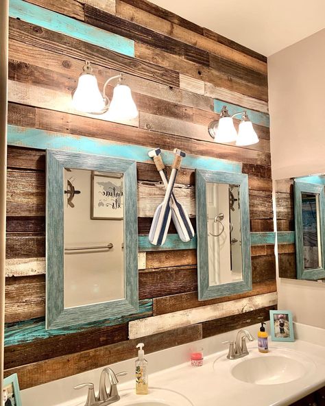 Beach Bathroom Ideas, Coastal Bathroom Ideas, Mirrors For Bathroom, Lake Bathroom, Sea Bathroom, Ocean Bathroom, Wood Feature Wall, Lake House Bathroom, Beachy Bathroom