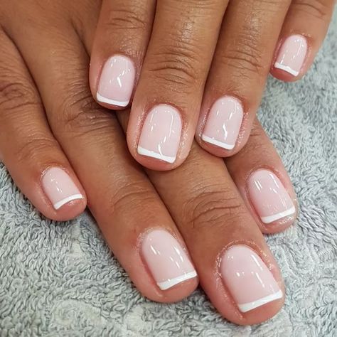 Neutral French Manicure, French Manicure Short Nails, French Manicure Gel Nails, Natural Nails Manicure, Nail Boutique, Gel Nails French, Gel French Manicure, Short Gel Nails, French Manicure Nails