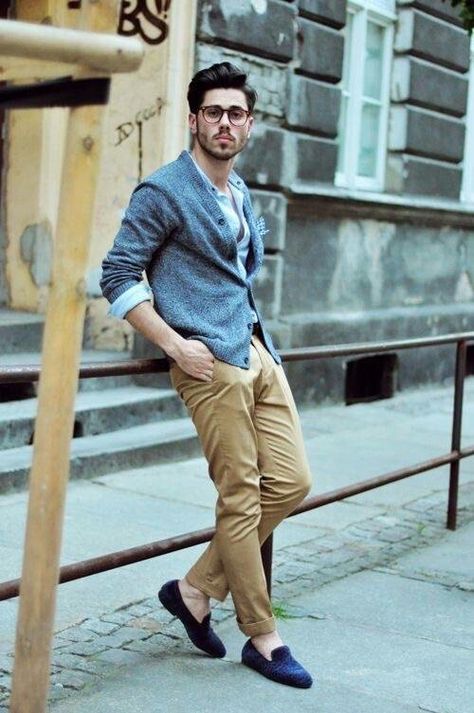 Blue Loafers Men Outfit, Blue Chinos Men, Loafers Men Outfit, How To Wear Loafers, Men's Oxford Shoes, Navy Loafers, Blue Suede Loafers, Light Blue Cardigan, Blue Loafers