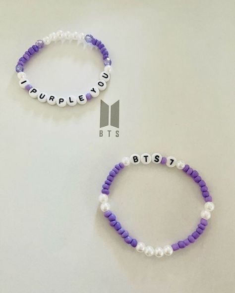 Bts Bracelets, Bts Bracelet, Army Accessories, Bts Birthdays, Pola Amigurumi, Diy Jewelry Unique, Bracelets Design, Bead Charms Diy, Diy Bracelets Easy