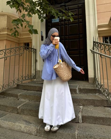 I just needed a ballon skirt!☁️🩵 summer outfit, Pinterest summer girl, maxi skirt, white skirt, blue shirt, modest fashion, hijabi, hijab tutorial, Pinterest style, aesthetic summer girl, modesty, basket bag, summer vibes White Summer Skirt Outfit, Hijab Shirt Outfit, White Skirt Outfit Hijab, Jeans Skirt Outfit Hijab, Hijab Skirt Outfit, Blue And White Outfit Ideas, Hijabi Skirt Outfits, Spring Modest Outfits, Style White Skirt