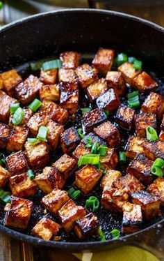 Asian Garlic Tofu- marinated in a sweet and spicy sauce and seared until crispy. Hoisin Sauce Tofu, Seared Tofu Recipes, Spicy Tofu Marinade, Tofu Hoisin Sauce, Hoisin Tofu, Seared Tofu, Garlic Tofu, Mapo Tofu, Sweet And Spicy Sauce