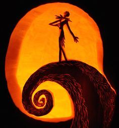 Jack Skellington Pumpkin Carving, Pumpkin Carving Stencils Easy, Gold Painted Pumpkins, Pumpkin Carving Patterns Free, Nightmare Before Christmas Pumpkin, Jack Skellington Pumpkin, Creative Pumpkin Carving, Pumpkin Carving Ideas, Pumpkin Carving Patterns