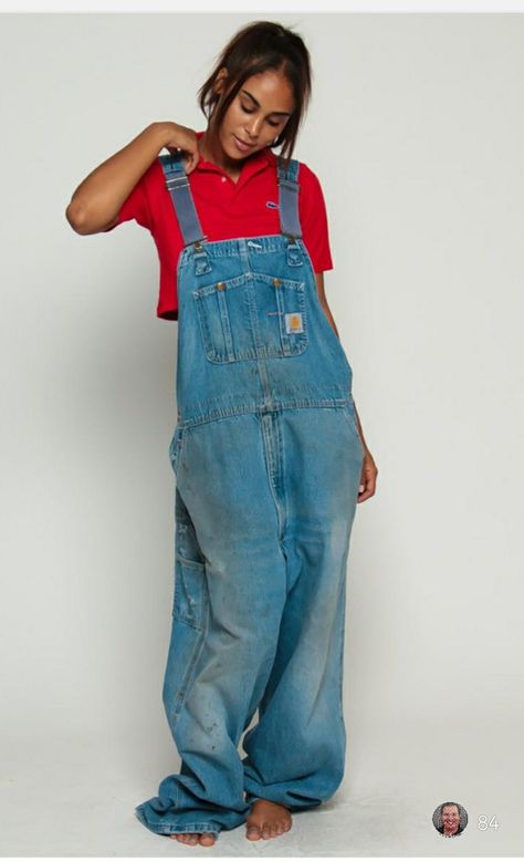 Baggy Overalls Outfit 90s, Overalls Outfit Ideas, Overalls Outfit 90s, Carhartt Overalls Outfit, Baggy Overalls Outfit, Farmer Overalls, 70s Fashion Women, Baggy Dungarees, Dungaree Outfit