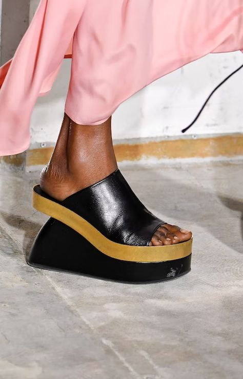 The Best Shoe Trends Of Spring/Summer 2023 Are Worth Ditching Your Sneakers For Peter White, Dad Sneakers, Red Pumps, Chanel Spring, High Socks, Spring Shoes, Ulla Johnson, Tap Shoes, Summer Shoes