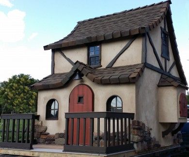 Bavarian Cottage Bavarian Cottage, Bavarian House, Bavarian Decor, Cottage Building, Cozy Cottages, Tiny House Interior Design, Cottage Exterior, She Sheds, Rock Wall