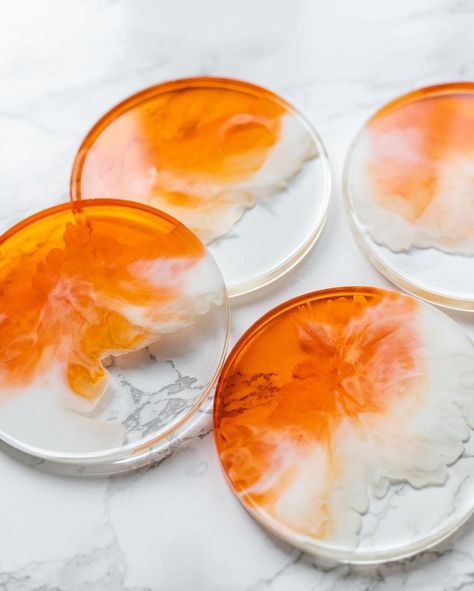 Orange Resin Coasters, Orange Resin Art, Resin Homewares, Diy Resin Coasters, Wood Resin Table, Orange Resin, Epoxy Crafts, Crystal Clear Epoxy Resin, Craft Resin