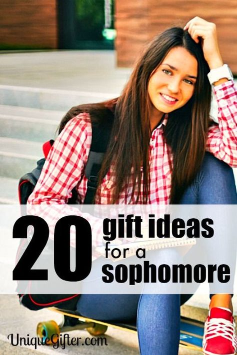 Whew, I was stumped for gift ideas for a sophomore, aka my niece. This helped a ton for all my holiday presents. Gifts For Niece, Superhero Gifts, Holiday Presents, Gift Suggestions, Xmas Food, 20 Gifts, My Niece, Cheap Gifts, Family Traditions