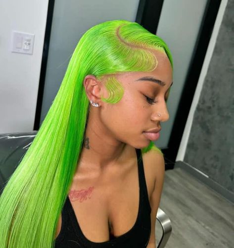 💚💚💚💚🤎🤎🤎 Neon Green Wig, Vacay Hairstyles, Color Wigs, Rainbow City, Aliexpress Hair, Glamour Hair, Frontal Wig Hairstyles, Wig Colors, Wig Ideas