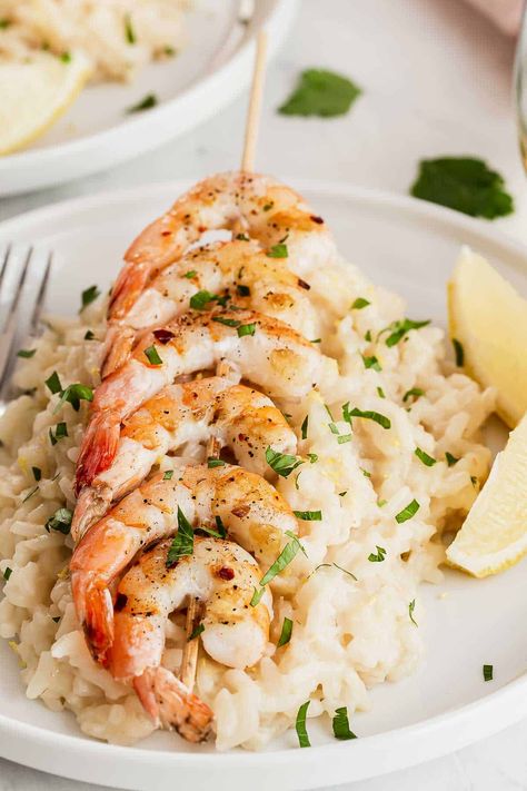 Lemon Risotto for two with Grilled Shrimp - Dessert for Two Lemon Risotto Recipes, Lemon Risotto, Easy Risotto, Risotto Recipes Easy, Lobster Risotto, Shrimp Risotto, Seafood Dinner Recipes, Risotto Dishes, Seafood Risotto