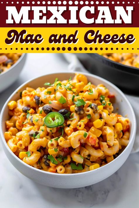 If you think regular mac and cheese is good, just wait until you try this Mexican mac and cheese. It’s loaded with corn, peppers, black beans, and more. Mexican Mac And Cheese, Mexican Dinners, Food For Crowd, Southwest Recipes, Mac And Cheese Casserole, Meat Casserole, Cheese Course, Cheesy Sauce, Quick Easy Recipes