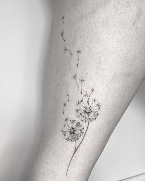 Dandelion Tattoo On Forearm, Dandelion Tattoo On Ankle, Dandelion Behind Ear Tattoo, Dandelion Tattoo On Shoulder, Classic Flower Tattoo, Jake Tattoo, Wind Tattoo, Dandelion Tattoo Design, Lilac Tattoo