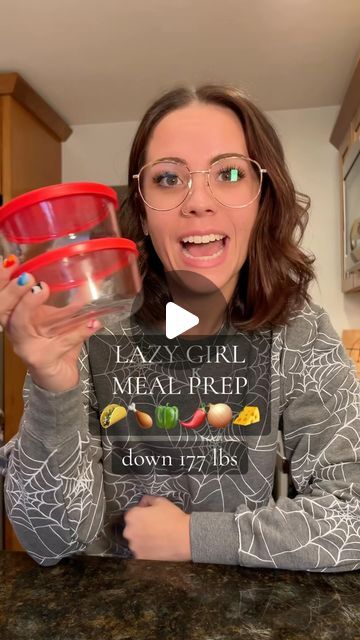 jenna_bariatricbestie on Instagram: "LAZY GIRL MEAL PREP for chicken fajita bowls! some sort of variation of this is a go-to meal for me for busy week days. #mealprep #fitnessjourney #lazymeals #highprotein #bariatric #wls #recipe #easymealprep" Bariatric Recipes Meal Prep, Healthy Meal Ideas High Protein, Easy Healthy Meal Prep High Protein, Diet Food Prep For The Week, No Bake Meal Prep, Bariatric Meal Prep Recipes, Easy Lunch Ideas Chicken, Bariatric Recipes Chicken, Meal Prep For Healthy Eating