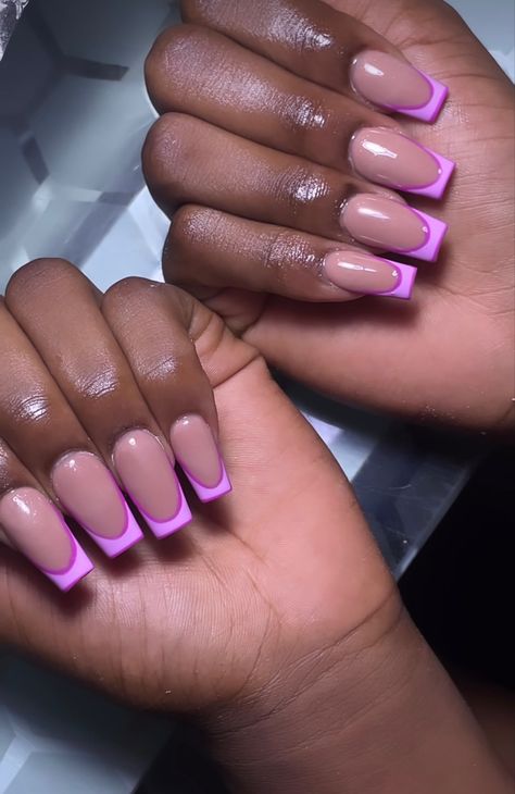 Purple Tip French Nails, Gel Nails French Tip Designs, Pink And Purple French Tip Nails, Baddie Short Acrylic Nails Designs, Baddies Nails Short, Purple Short Nails, Realistic Nails, Purple French Tip Nails, Purple French Tips