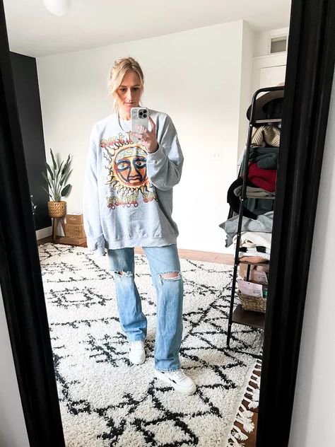 Sublime Sun Oversized Crew Neck … curated on LTK How To Style A Crew Neck Sweatshirt, Oversized Crew Neck Sweatshirt Outfit, Crew Neck Sweatshirt Outfit, Oversized Sweatshirt Outfit, Wishlist Clothes, Oversized Crew Neck Sweatshirt, Sublime Sun, Mom Fits, Sweatshirt Outfit